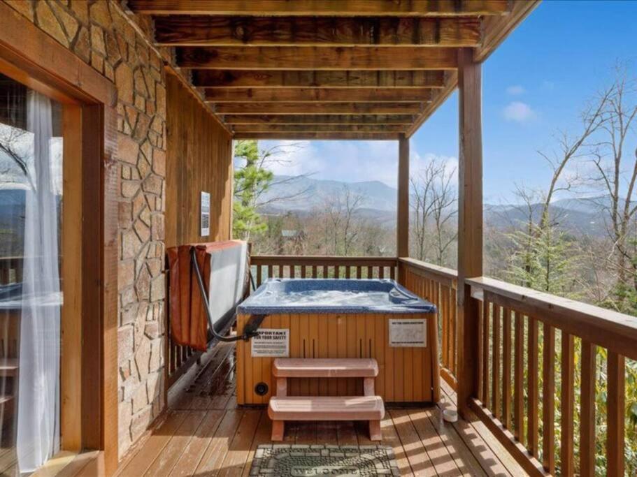 Breathtaking Views Of The Smokies, 3 Mins To Gatlinburg Villa Kültér fotó